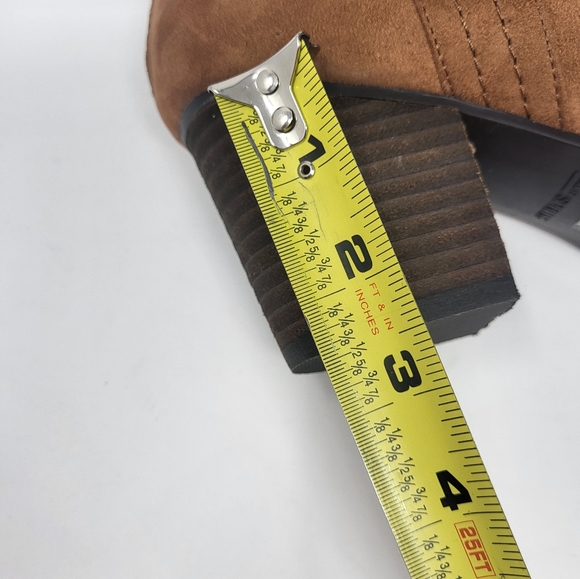 Call it Spring Faux Suede Tan Ankle Booties Boots Tan Size 7.5 Back Zipper - Picture 11 of 11